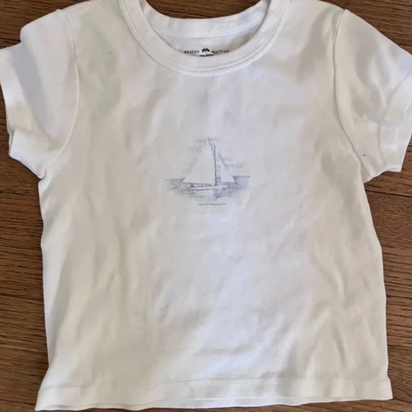 Brandy Melville Tops Rare Brandy Melville Newport Rhode Island Crop